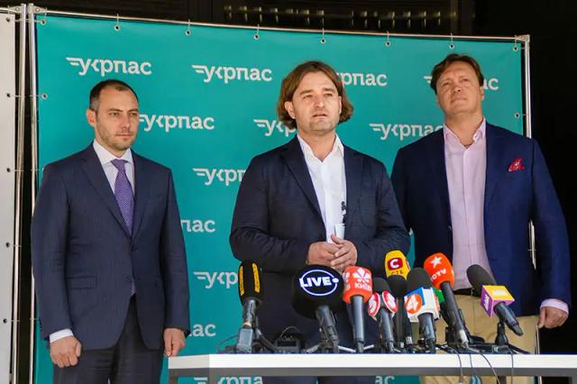 Otwarcie odnowionego Centralnego dworca autobusowego w Kijowie